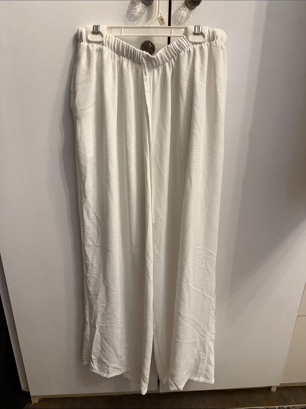 Lightweight flowy White Wide-Leg elastic waist Pants